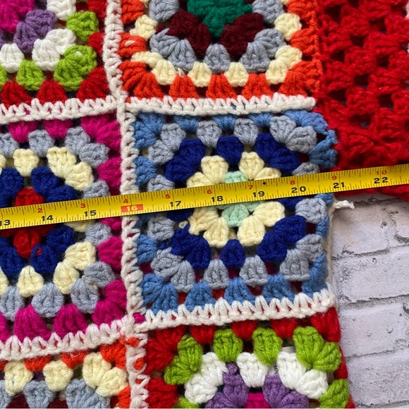 Elan Granny Square Multicolor Crochet Cardigan - Picture 10 of 10